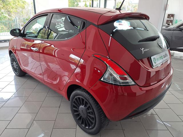LANCIA Ypsilon usata, con Controllo trazione