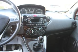 LANCIA Ypsilon usata, con Controllo trazione