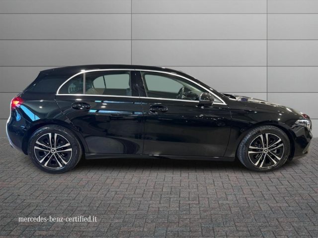MERCEDES-BENZ A 180 usata, con Autoradio