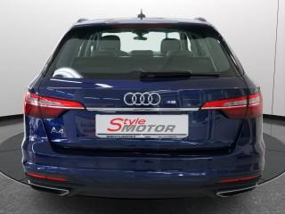 AUDI A4 usata, con USB