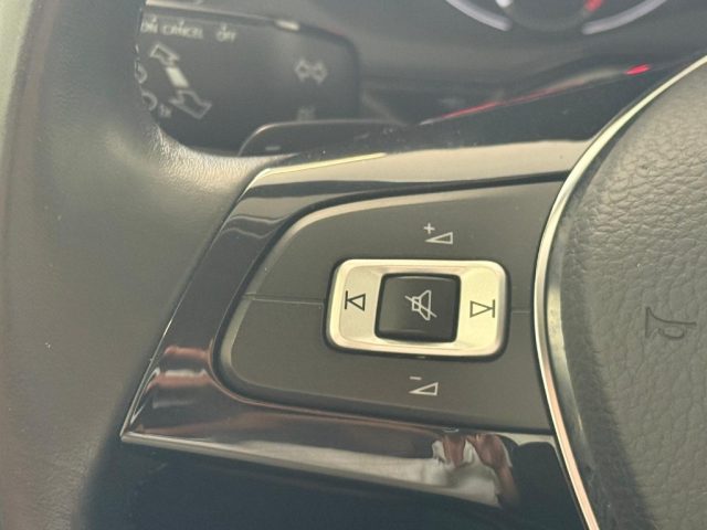 VOLKSWAGEN Polo usata, con Specchietti laterali elettrici