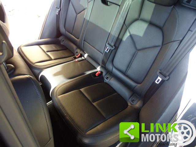 PORSCHE Macan usata, con Antifurto