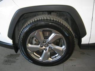 TOYOTA RAV 4 MY23 usata, con Sensori di parcheggio anteriori