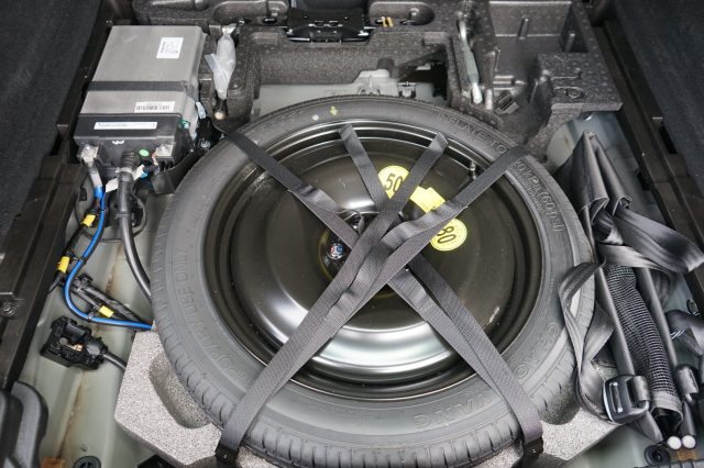VOLVO XC60 usata, con Luci diurne LED
