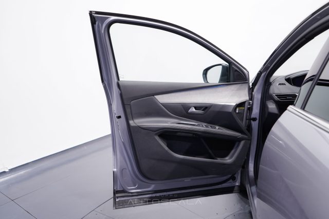 PEUGEOT 5008 usata, con Climatizzatore