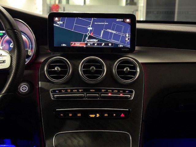 MERCEDES-BENZ GLC 220 usata, con Controllo automatico clima