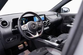 MERCEDES-BENZ GLA 200 usata, con Sistema di navigazione