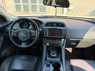 JAGUAR F-Pace usata, con Climatizzatore