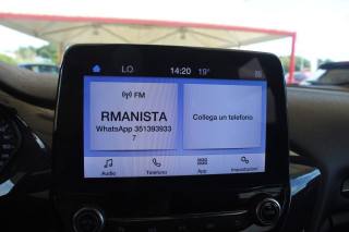 FORD Fiesta usata, con Fari LED