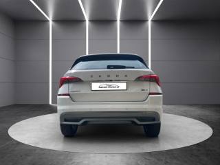 SKODA Kamiq usata, con Autoradio