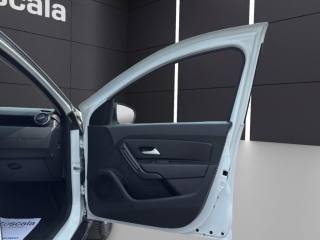 DACIA Duster usata, con USB