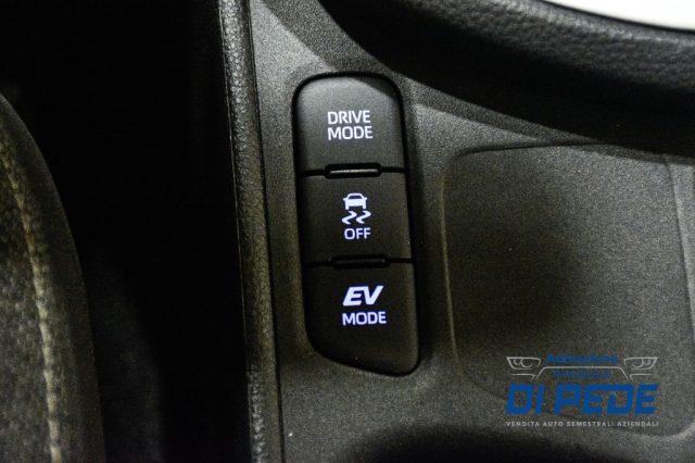 TOYOTA Yaris Cross usata, con Volante multifunzione