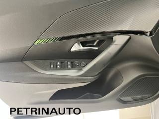 PEUGEOT 2008 usata, con Controllo automatico clima