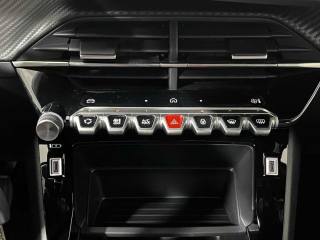 PEUGEOT 2008 usata 28