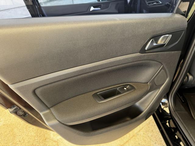 PEUGEOT 308 usata, con Vivavoce