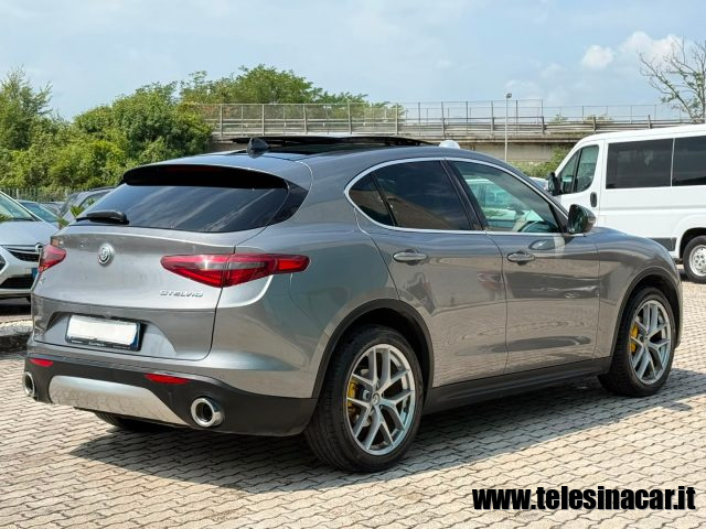 ALFA ROMEO Stelvio usata, con Autoradio