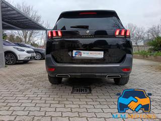 PEUGEOT 5008 usata, con Alzacristalli elettrici