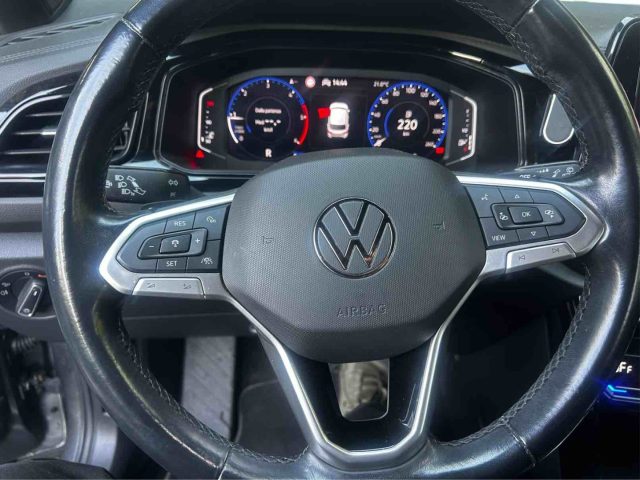 VOLKSWAGEN T-Roc usata, con Cerchi in lega