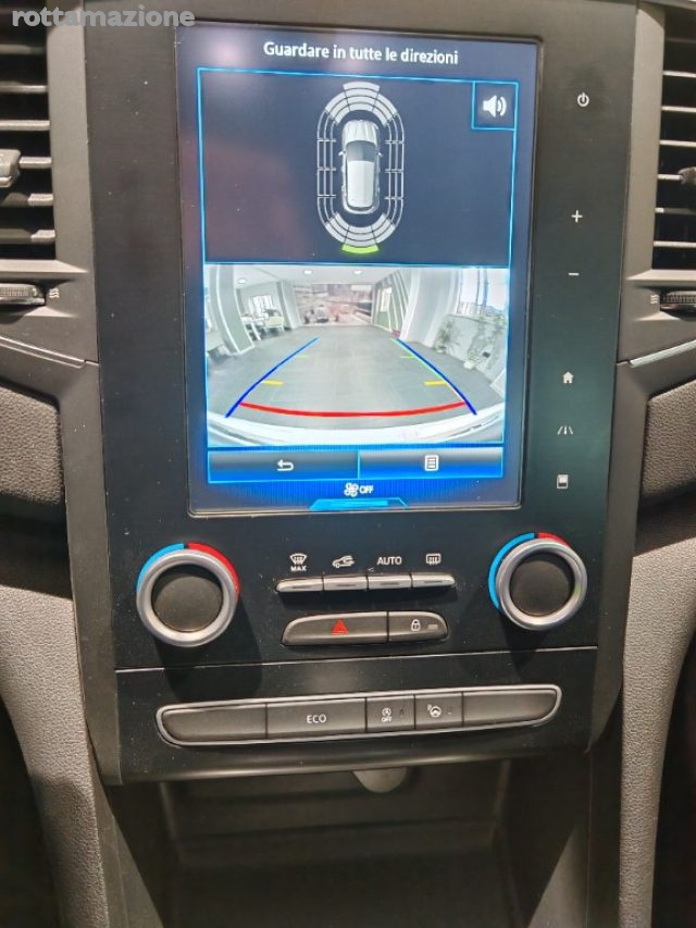 RENAULT Megane usata, con Luci diurne