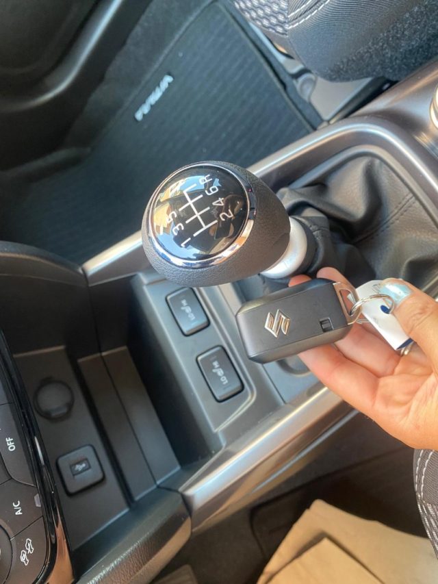 SUZUKI Vitara usata, con Fari LED
