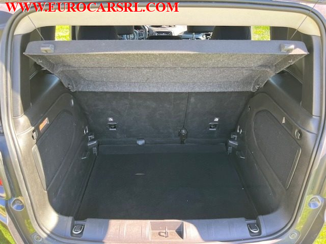 JEEP Renegade usata, con USB