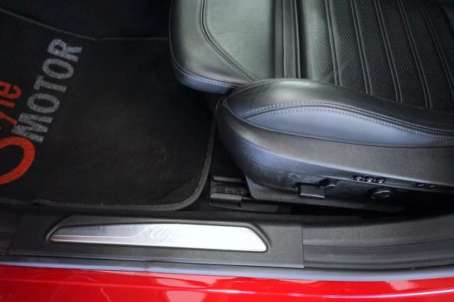 ALFA ROMEO Giulia usata, con Specchietti laterali elettrici