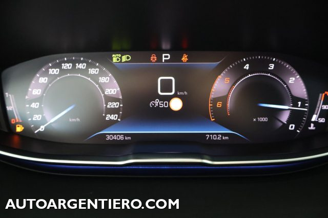 PEUGEOT 3008 usata, con Climatizzatore