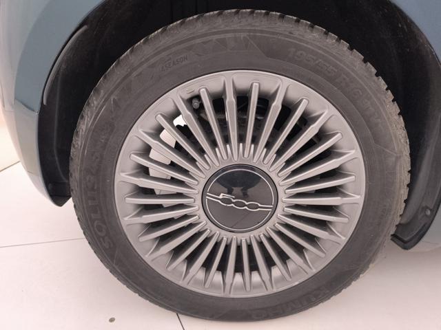 FIAT 500e usata, con Monitoraggio pressione pneumatici