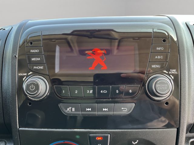 PEUGEOT Boxer usata 12