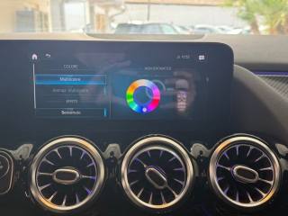 MERCEDES-BENZ GLA 200 usata, con Controllo elettronico della corsia