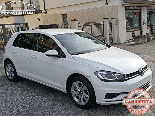 VOLKSWAGEN Golf usata, con Luci diurne LED