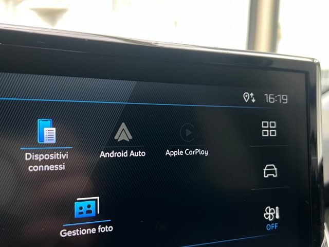 PEUGEOT 208 usata, con MP3