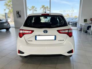 TOYOTA Yaris usata, con Airbag laterali