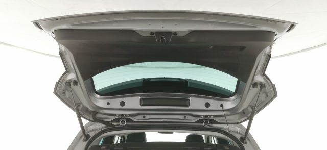 OPEL Crossland usata, con Sensori di parcheggio posteriori