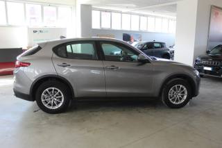 ALFA ROMEO Stelvio usata, con Autoradio