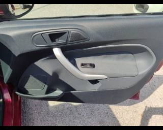 FORD Fiesta usata, con Servosterzo