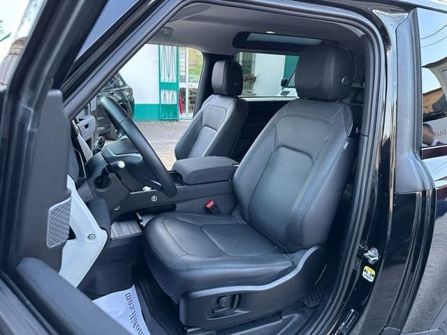 LAND ROVER Defender usata, con Antifurto
