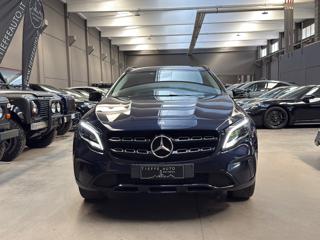 MERCEDES-BENZ GLA 180 usata, con Airbag