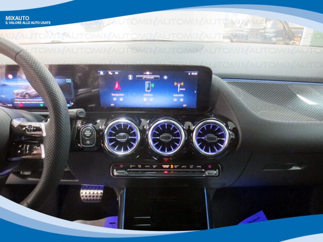 MERCEDES-BENZ GLA 200 usata, con Autoradio