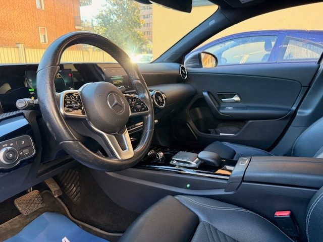 MERCEDES-BENZ A 250 usata, con Cerchi in lega