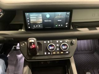 LAND ROVER Defender usata, con ESP