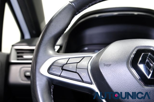 RENAULT Clio usata, con Sistema di navigazione