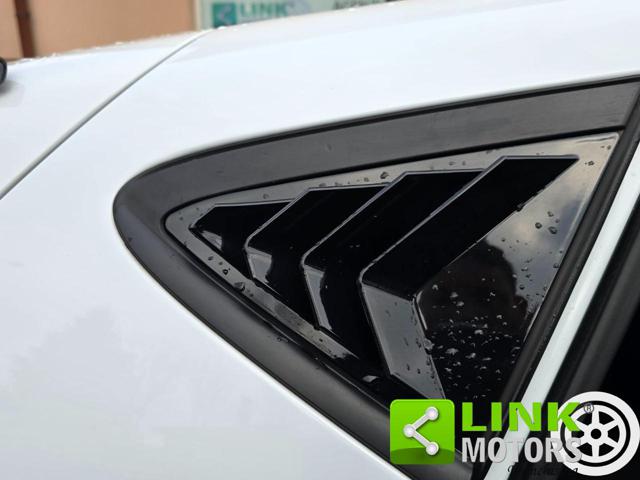 FORD Fiesta usata, con MP3