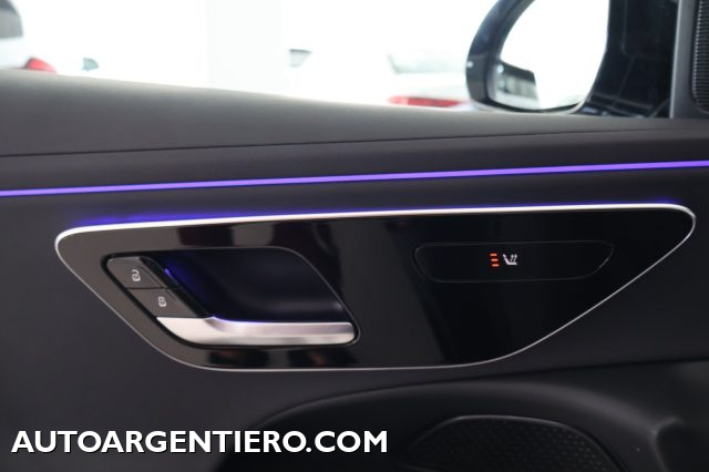 MERCEDES-BENZ E 220 usata, con Autoradio