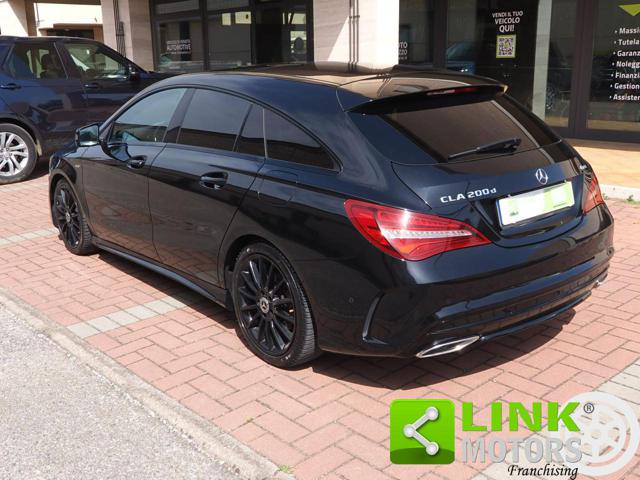 MERCEDES-BENZ CLA 200 usata, con Chiusura centralizzata