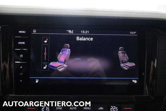 VOLKSWAGEN Touareg usata, con Sistema di navigazione