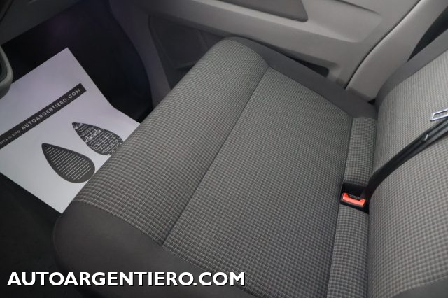 VOLKSWAGEN Transporter usata, con Bluetooth