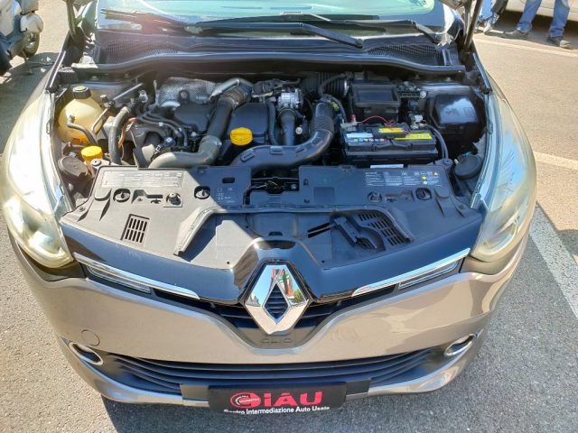 RENAULT Clio usata, con Volante multifunzione