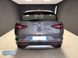 ALFA ROMEO Stelvio usata, con Volante in pelle