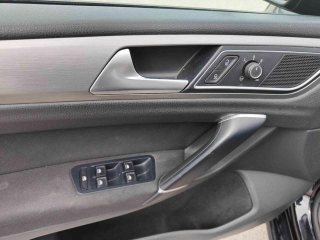 VOLKSWAGEN Golf Plus usata, con Controllo trazione